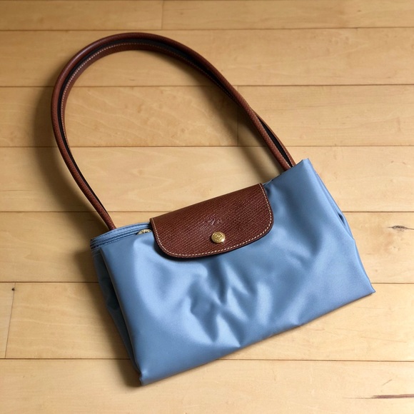 Longchamp Handbags - NWOT Longchamp Large Le Pliage Tote Shoulder Bag